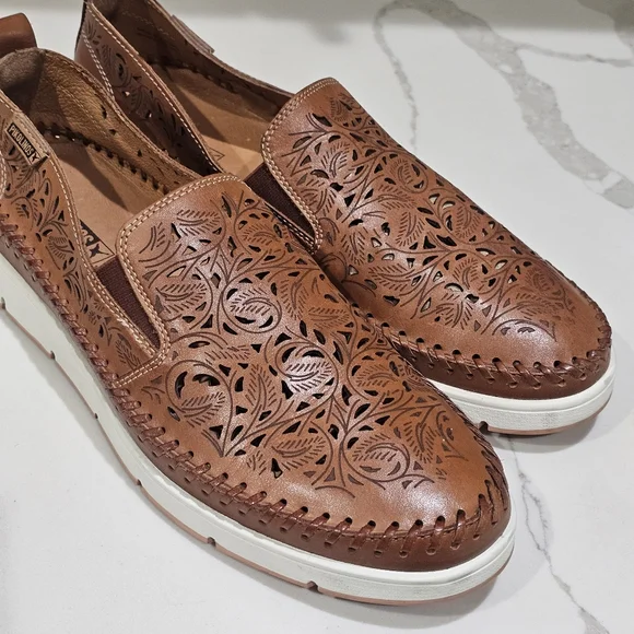 Pikolinos Tenerife Perforated laser cut Leather Loafers sneakers 10/10.5 41 - Picture 4 of 9